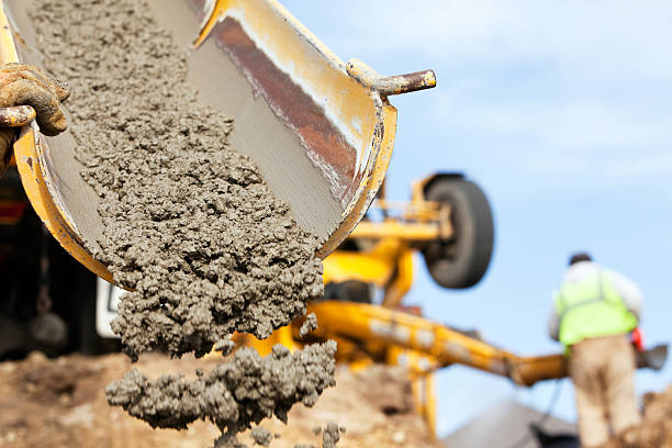 Best Concrete Pool Decks in East Moline, IL
